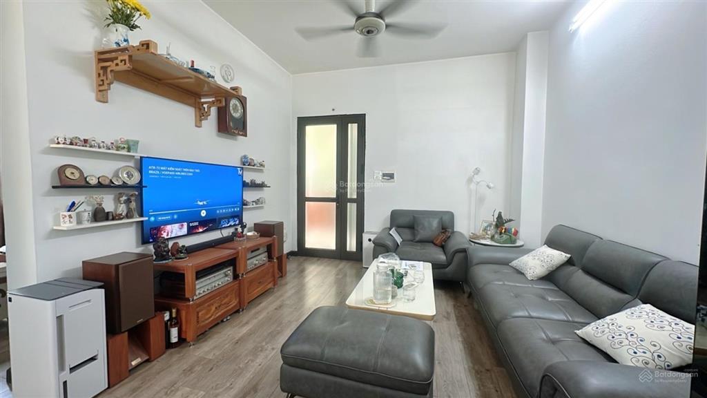 Bán cc 64m2 tại đặng vũ hỷ, phường việt hưng, quận long biên, giá cực chất 2,6 tỷ