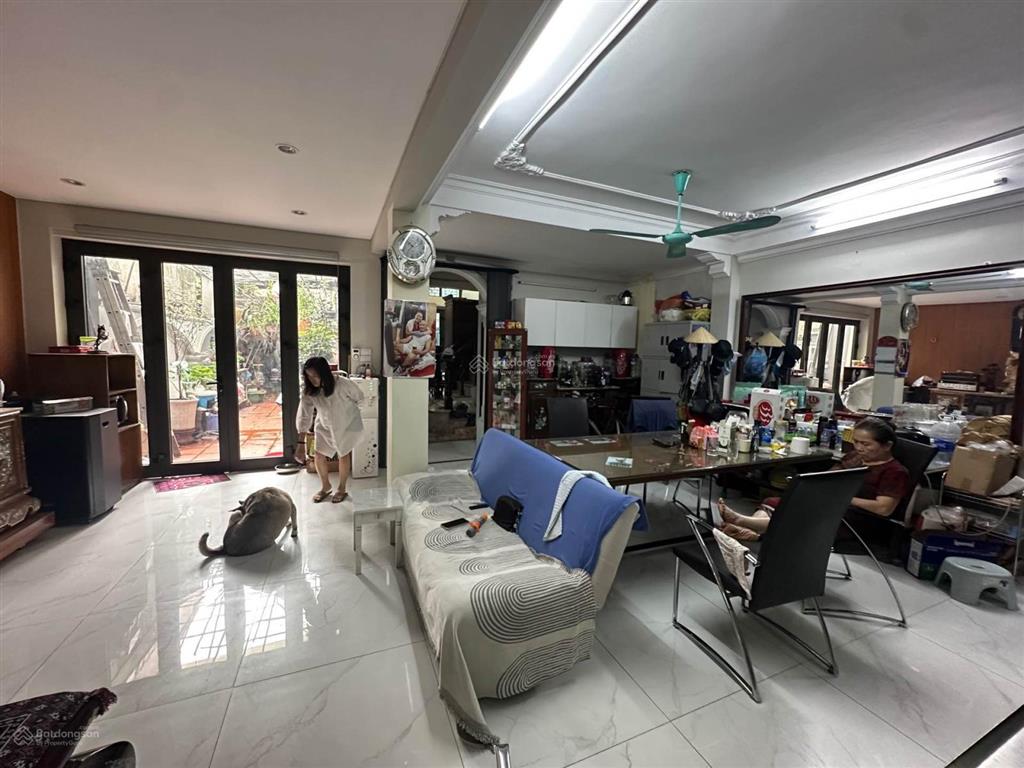 Bán nr 120m2, 3pn, 3wc, giá 12,3 tỷ tại ngô gia tự, long biên, hà nội