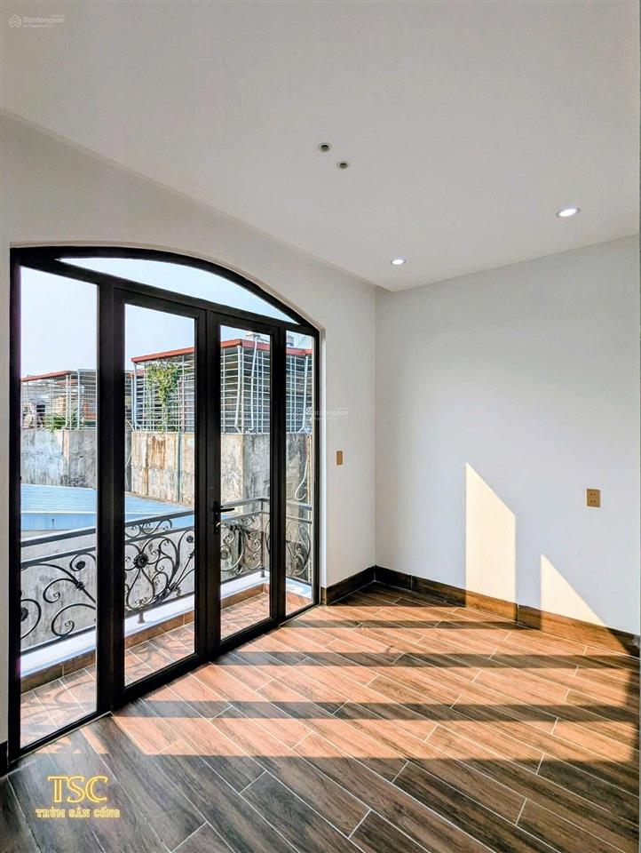 Bán nhà 3 tầng ngõ thiên lôi xây đẹp