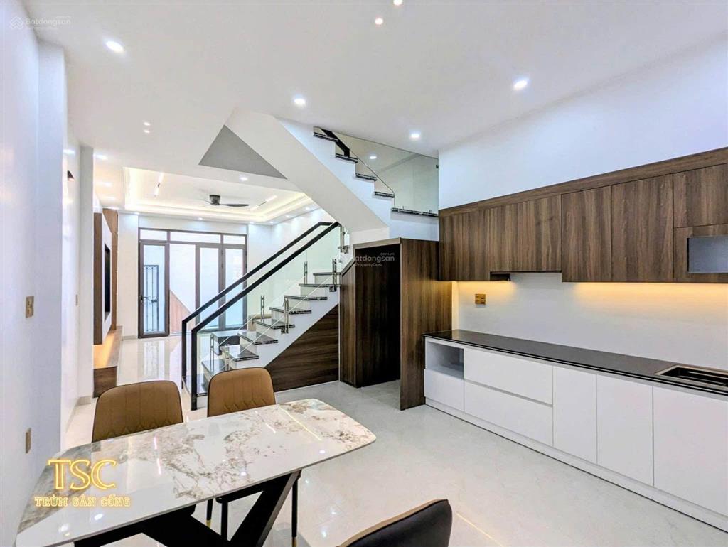 Bán nhà 3 tầng ngõ thiên lôi xây đẹp