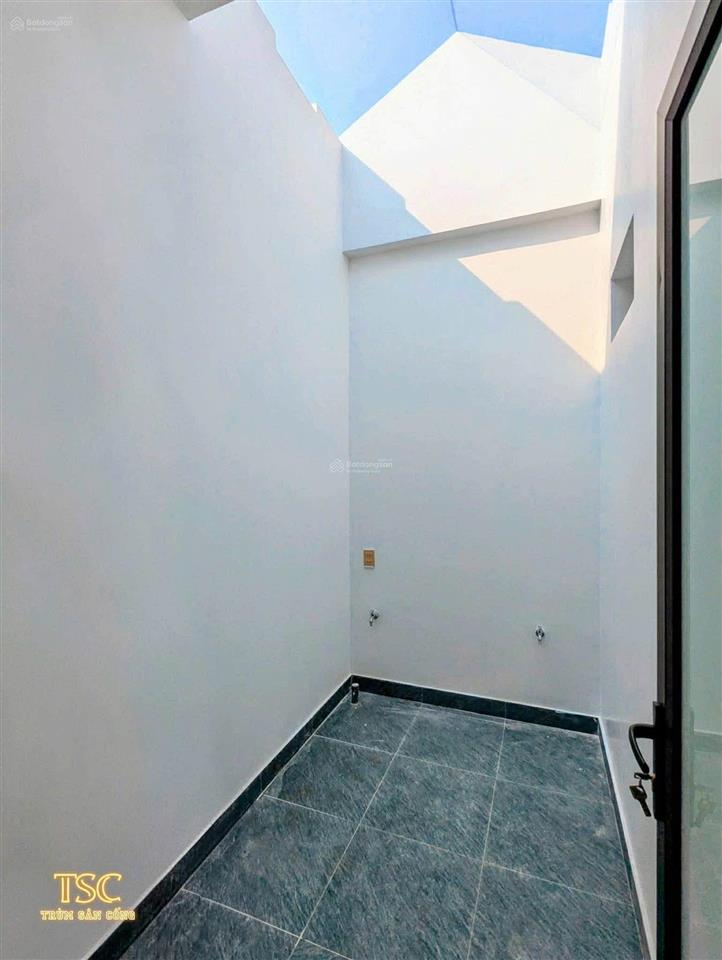 Bán nhà 3 tầng ngõ thiên lôi xây đẹp