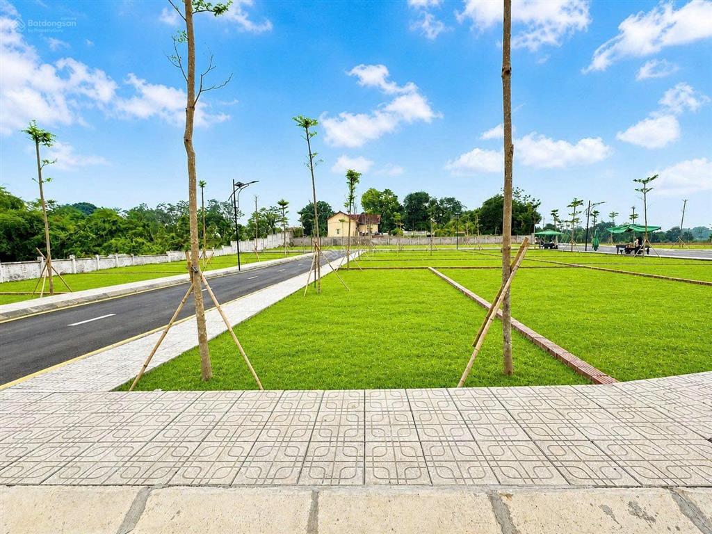 100m sát metro số 5 đại học quốc gia xã hoà lạc