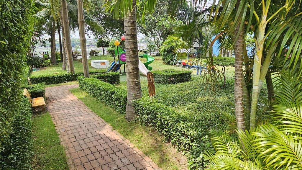 Căn hộ duplex sát bờ sông sài gòn nhất thành phố