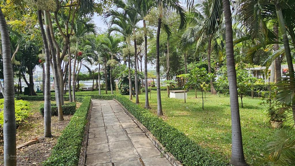 Căn hộ duplex sát bờ sông sài gòn nhất thành phố