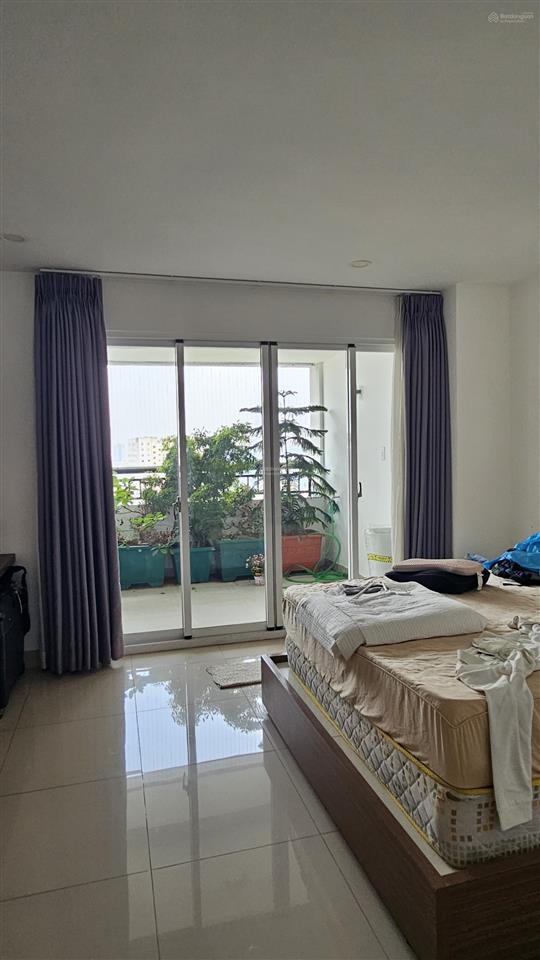 Căn hộ duplex sát bờ sông sài gòn nhất thành phố