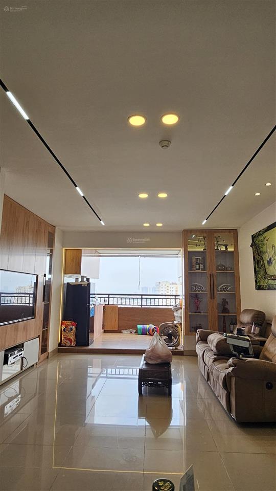 Căn hộ duplex sát bờ sông sài gòn nhất thành phố