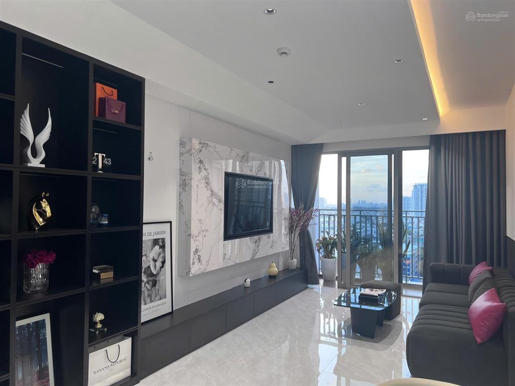 Căn hộ celesta rise cho thuê ngắn + dài hạn 2pn 2wc, dt 80m2, view hồ bơi, tầng sky garden