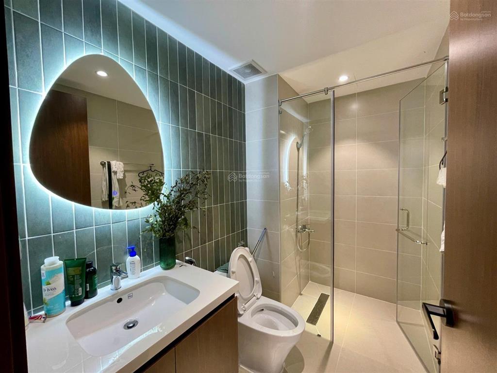 Cho thuê căn hộ celesta rise 2pn 2wc, dt 80m2, view hồ bơi, full nội thất như ảnh, free tiện ích