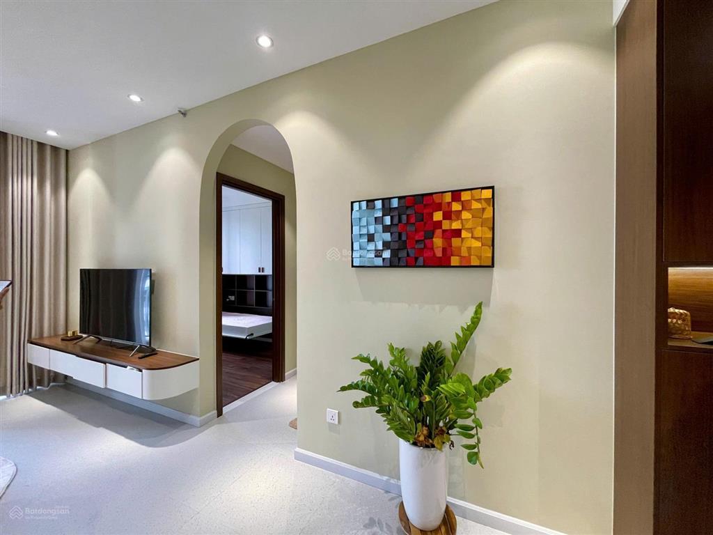 Cho thuê căn hộ celesta rise 2pn 2wc, dt 80m2, view hồ bơi, full nội thất như ảnh, free tiện ích