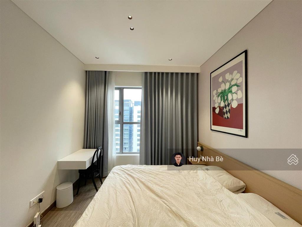 [em huy chuyên celesta] cho thuê 2pn 2wc, dt 80m², free tất cả tiện ích cao cấp, tầng cao, view hồ