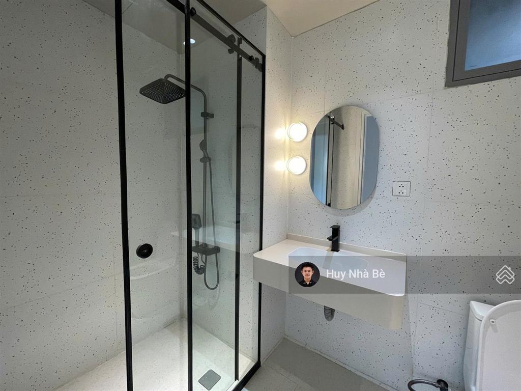 Cho thuê căn hộ celesta rise 3pn 2wc, dt 105m2, full nội thất  mặt tiền nguyễn hữu thọ