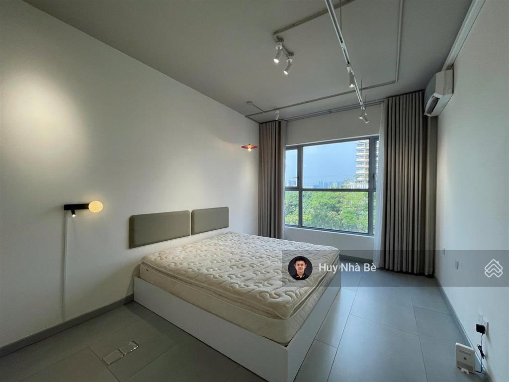 Cho thuê căn hộ celesta rise 3pn 2wc, dt 105m2, full nội thất  mặt tiền nguyễn hữu thọ