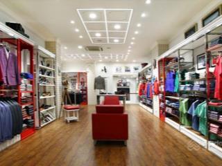 Cho thuê cả nhà mt 8m dt 110m2 phố hai bà trưng, vỉa hè rộng nhận diện tốt.