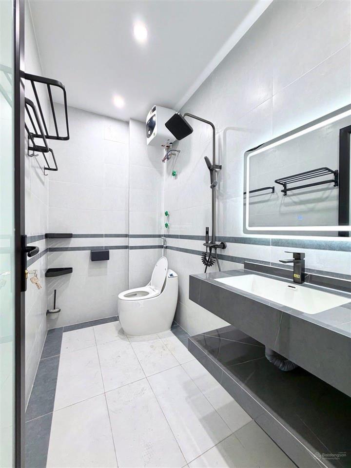 Cc gửi bán nhà lê trọng tấn hoài đức  2 thoáng  gần ô tô  gần hồ  dt 43m 4 tầng | 5,15 tỷ