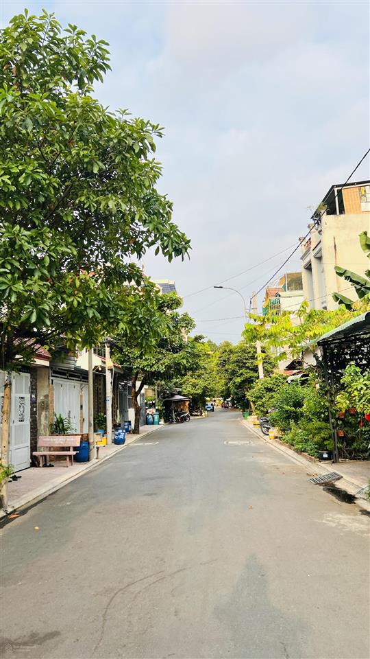 Nhà 2 mặt tiền 104m2 khu k82 tô ký quận 12, 4x26m sẵn dãy trọ 7 phòng hoặc xây chdv mới