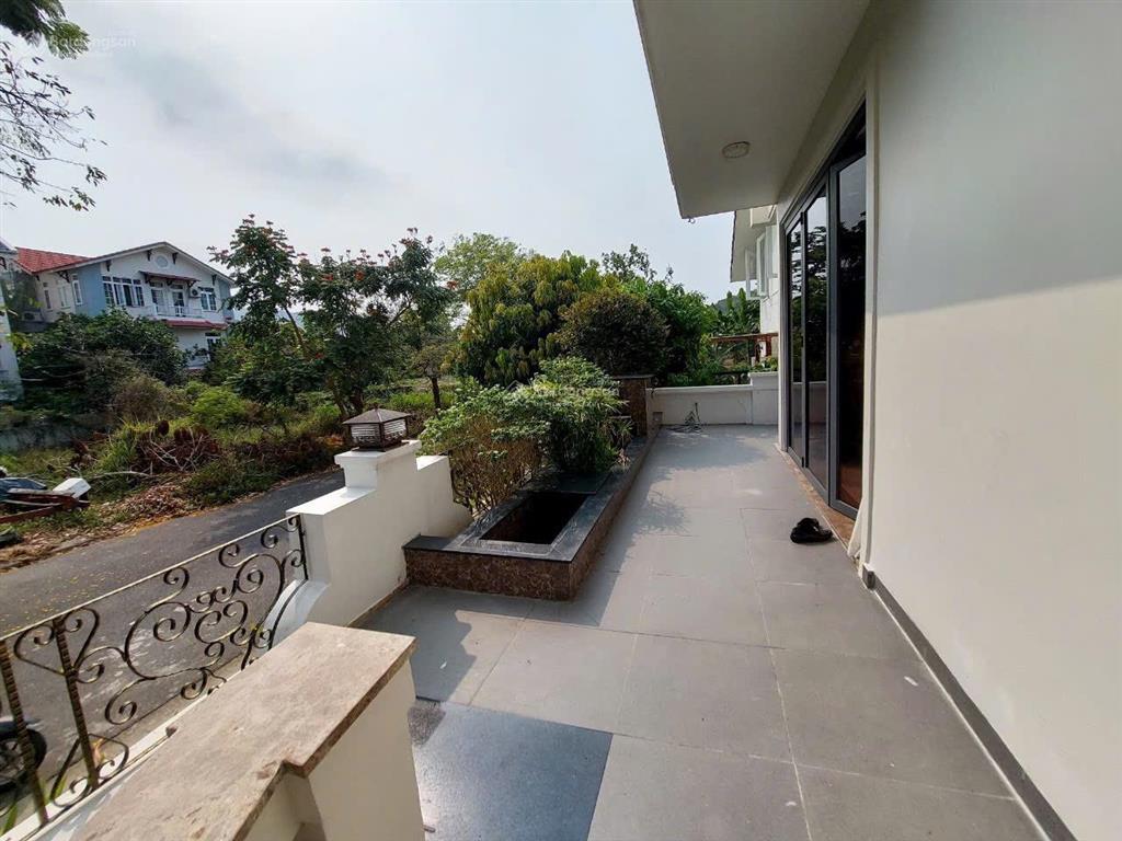 Biệt thự giá rẻ an viên nha trang, chỉ 23 tỷ, bãi tắm riêng trong veo, mát rượi