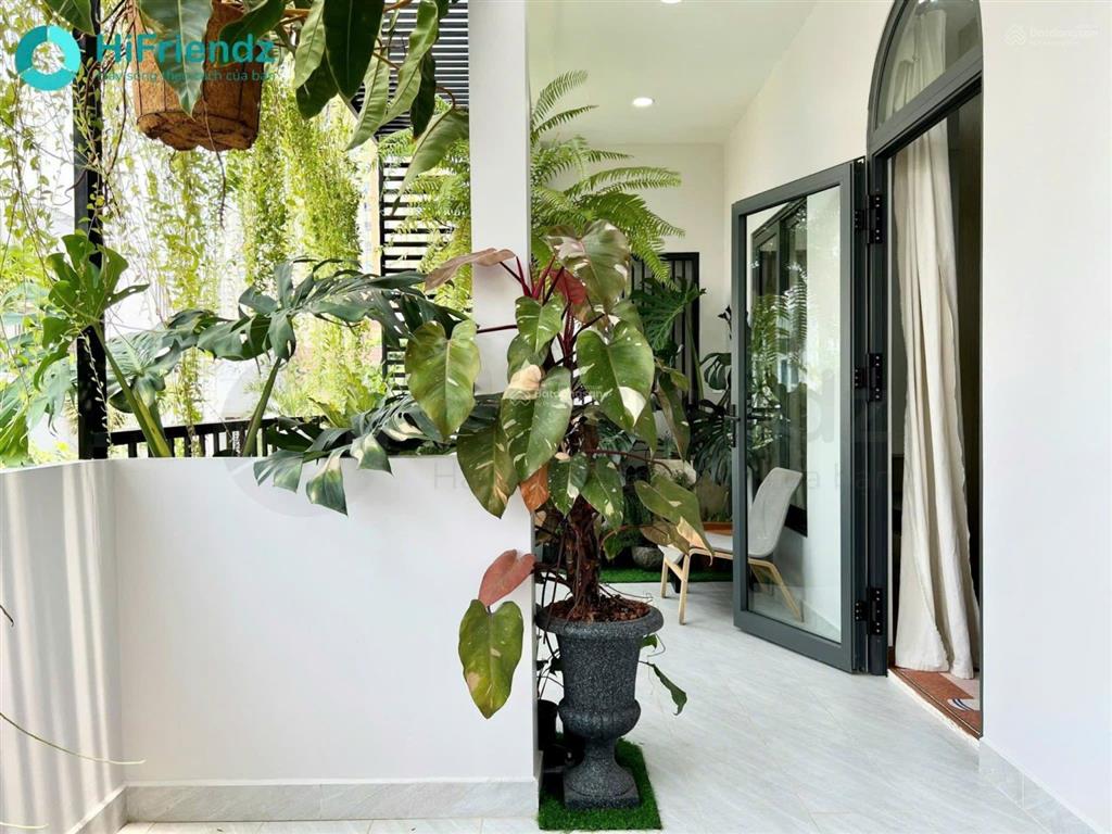 Căn hộ ban công sân vườn ngay thảo điền, quận 2