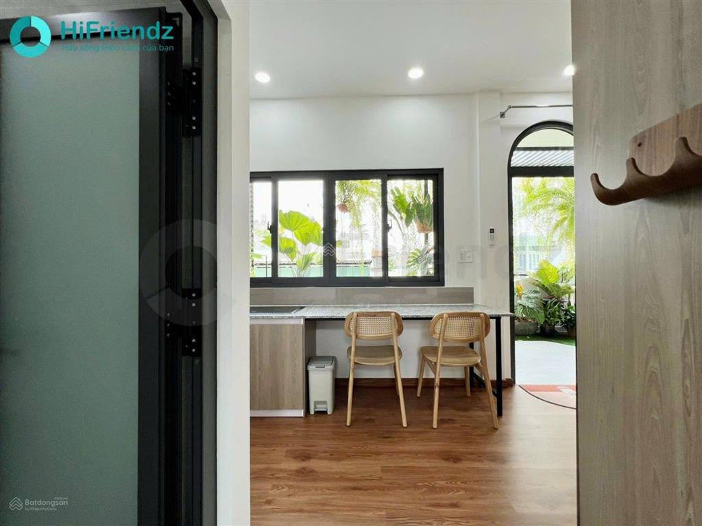 Căn hộ ban công sân vườn ngay thảo điền, quận 2