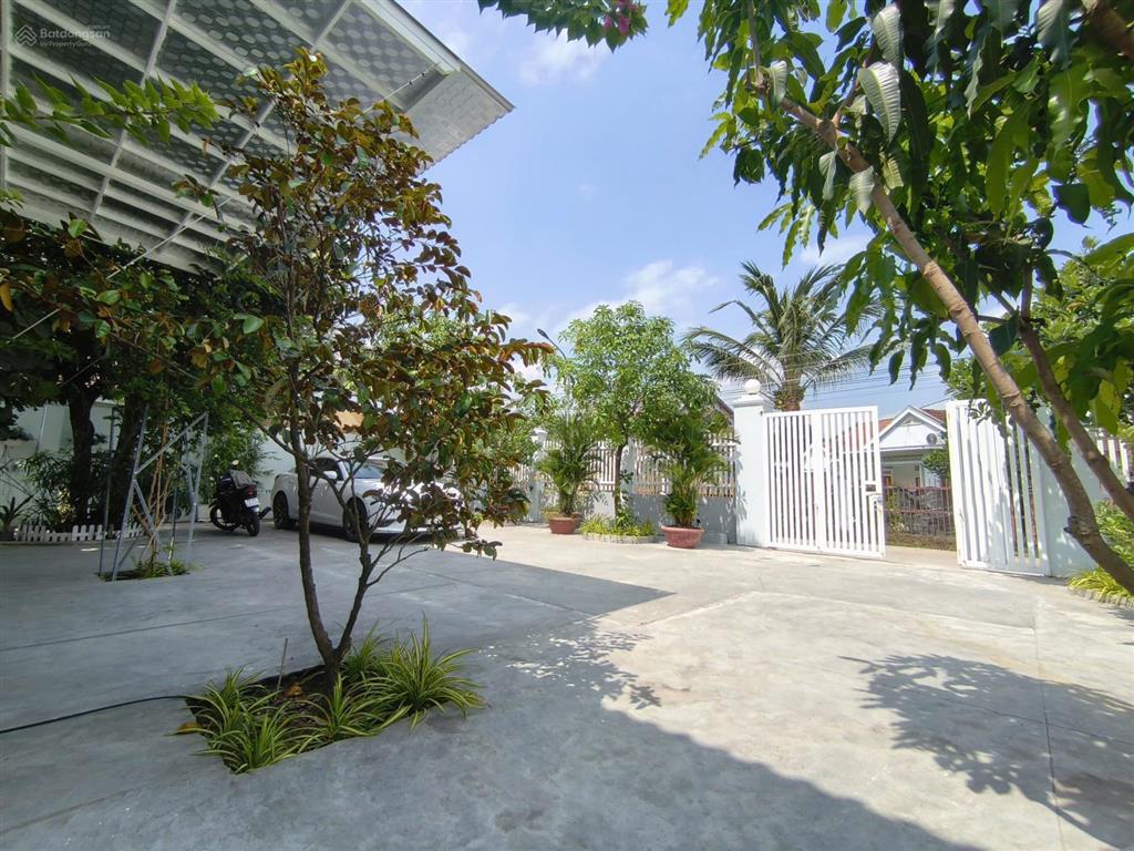 Chỉ 5,x tỷ  sở hữu nhà vườn 400m2 ngay diên lạc
