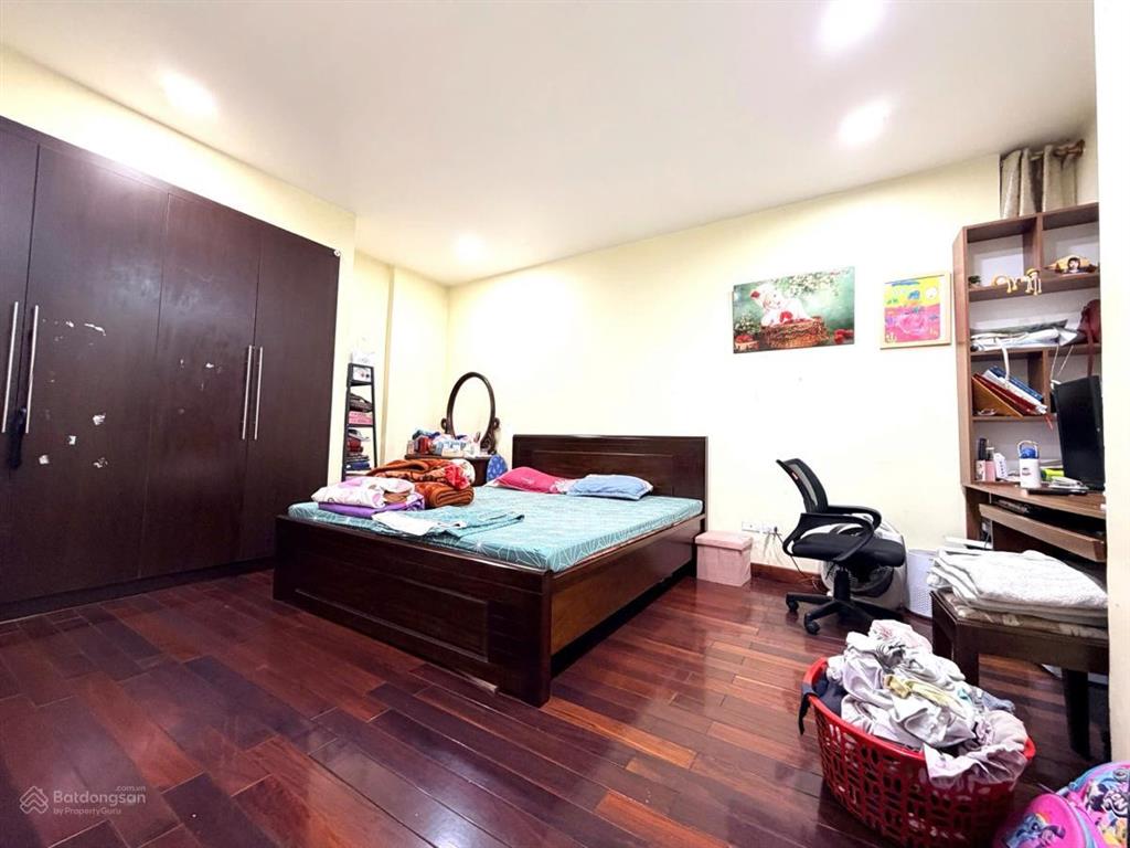 Chung cư e1 chelsea park 116 phố trung kính