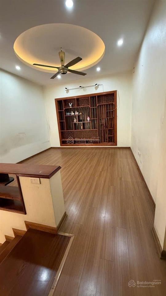 Bán nhà đẹp ngõ 57 mễ trì hạ full nội thất cao cấp