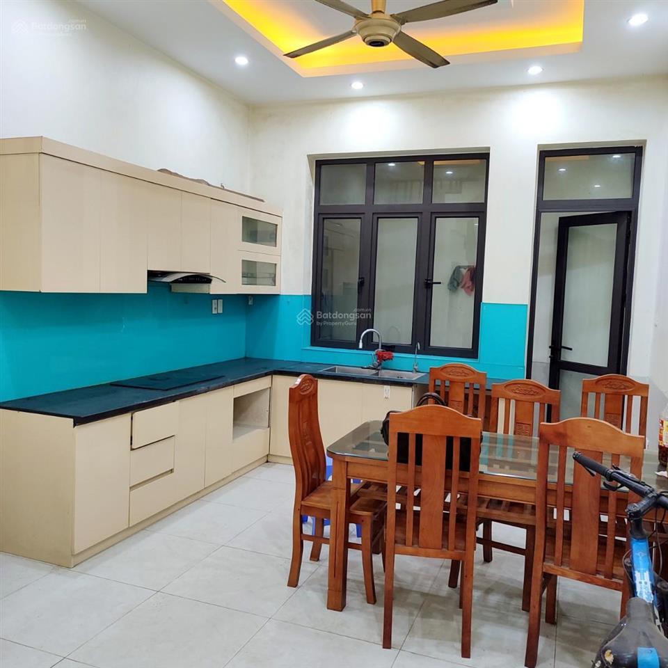 Bán nhà đẹp ngõ 57 mễ trì hạ full nội thất cao cấp