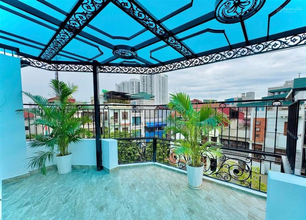 Trung tâm hành chính dĩ an  6 tỷ 4 tầng hoàn công  84m2 4x21m  hẻm thông ô tô rộng rãi