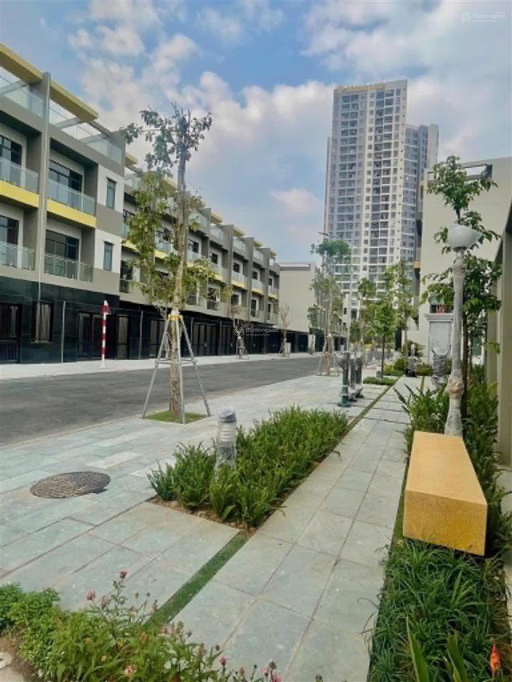 Bán biệt thự 4pn, 5wc tại bcons eden park, 5,9 tỷ, 206m2, giá tốt, chính chủ