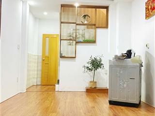 Chính chủ bán nhà 4 lầu  phường bình thạnh