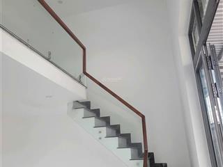 Chính chủ chào bán căn nhà liền kề ô tô phạm như xương