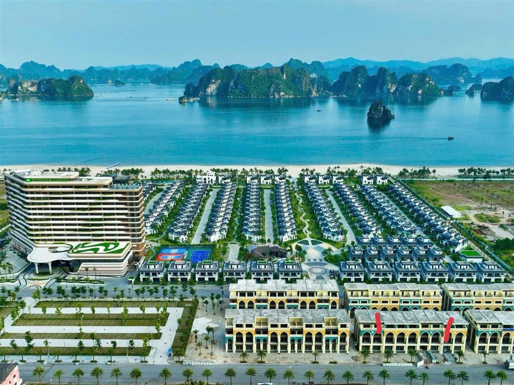 Cần bán gấp căn shop dự án sonasea vân đồn. vị trí sát khách sạn whydham sp1a09  diện tích 100m2