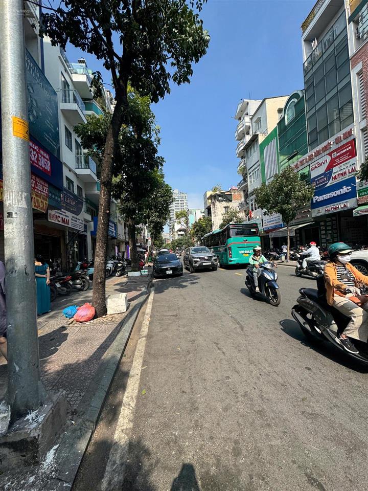 72triệu tl  cho thuê nhà 89 ký con, quận 1  diện tích 4x20, 4tầng chính chủ
