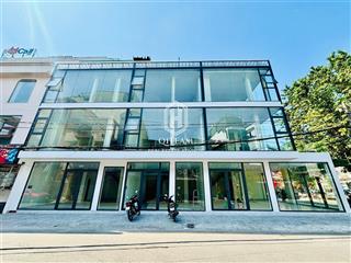 Siêu phẩm  cho thuê nhà góc 2 mặt tiền 157 nguyễn gia trí, bình thạnh  dt 8x20m, giá 159triệu