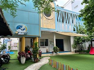 Dt 17x30m  cho thuê nhà 28 trần quý cáp, bình thạnh  giá rẻ 125tr, chính chủ