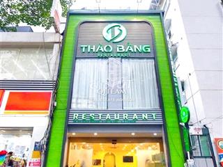 Giá rẻ  cho thuê nhà 4 hồ xuân hương, quận 3  dt 5.5x20m, 3tầng chính chủ