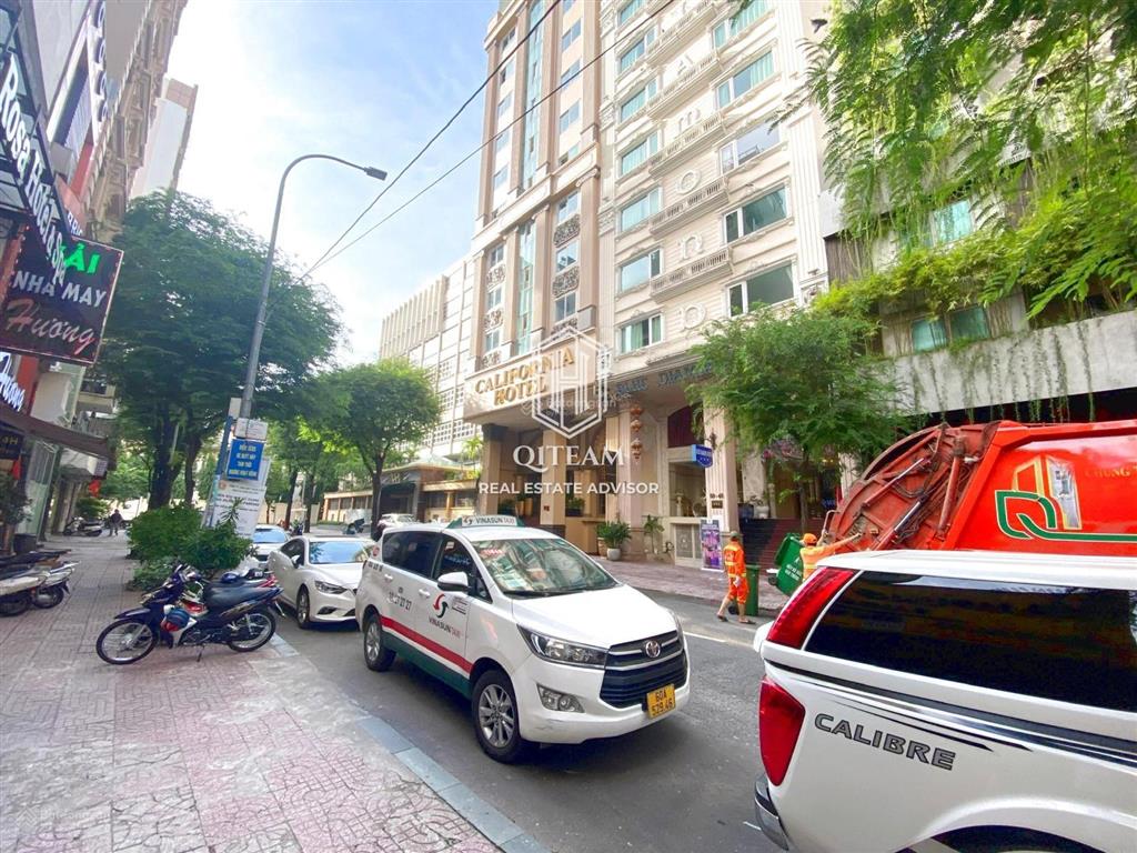 Chính chủ  cho thuê nhà 71 thủ khoa huân, bến thành, quận 1  dt 4.5x23m, giá tốt