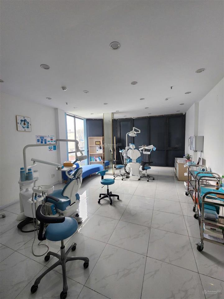 Hầm 6tầng thang máy  cho thuê nhà 259 nguyễn đình chiểu, quận 3  giá rẻ 6x chính chủ