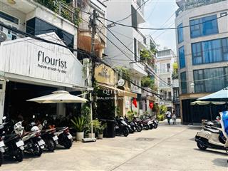 Giá rẻ 32tr  cho thuê nhà 25 nguyễn bỉnh khiêm, p.bến nghé, q1  4tầng, dt 5x10m