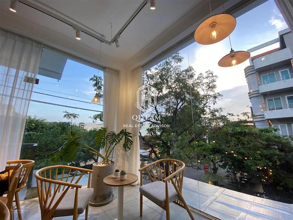 Siêu phẩm  cho thuê nhà góc 2mặt tiền 3739 đường d5, bình thạnh, dt 7x18m, giá rẻ 5x