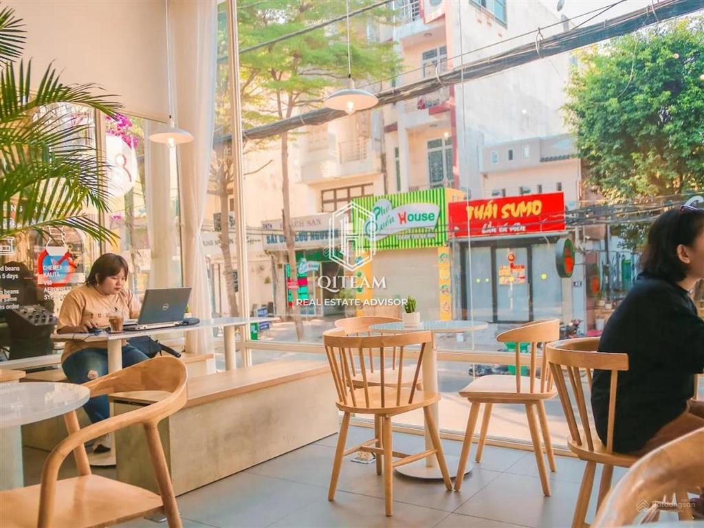 Siêu phẩm  cho thuê nhà góc 2mặt tiền 3739 đường d5, bình thạnh, dt 7x18m, giá rẻ 5x