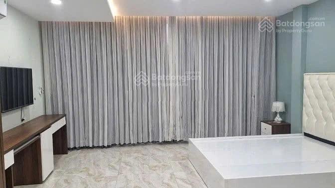 Giá rẻ 42 triệu  cho thuê nhà 78 đồng nai, quận 10  dt 5x11m, 6 tầng chính chủ