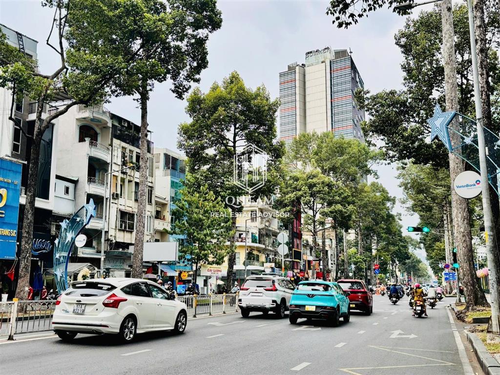 Giá 60triệu  cho thuê nhà 212 trần hưng đạo, q1  dt 4x20m, 5tầng, chính chủ 0901 162 ***