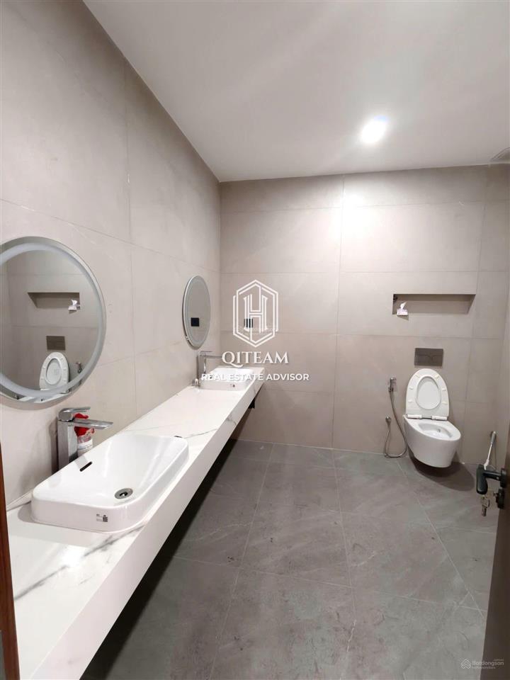 Giá rẻ 7x  cho thuê nhà khu đảo kim cương, quận 2  dtsd 600m2, hầm 4tầng