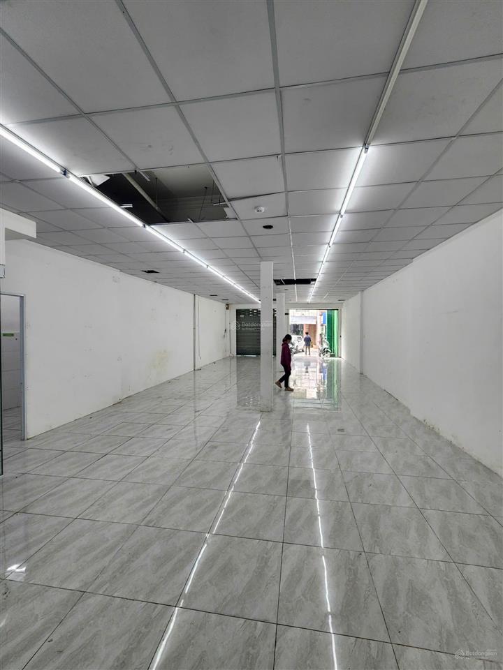 Dt 10x24m  cho thuê nhà 171 nguyễn trọng tuyển, p8, q. phú nhuận  sàn suốt, giá rẻ 70tr