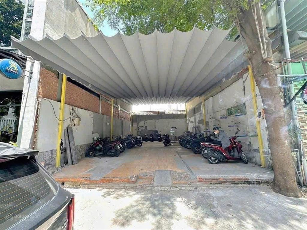 Giá rẻ 4x  cho thuê đất mặt tiền 15 hoa mai, q.phú nhuận  dt 8x14m, chính chủ