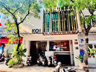 Dt 8x17m  cho thuê nhà mặt tiền 6 hoa hồng, quận phú nhuận  giá rẻ 52triệu