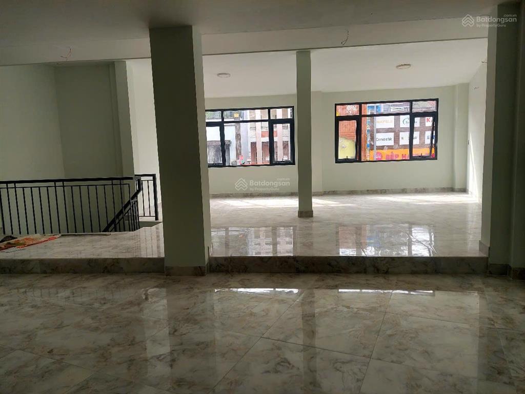 Giá tốt 4x  cho thuê mặt bằng 775777 lạc long quân, tân bình  dt 9x25m   0901 162 ***