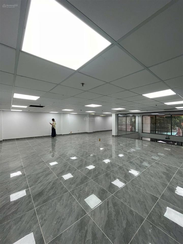 Dts 1800m2  cho thuê building 3  5 hồ xuân hương, quận 3  thang máy, pccc