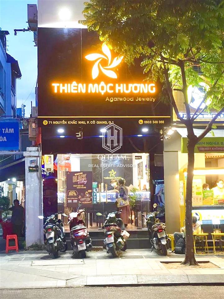 Giá rẻ 49 triệu  cho thuê nhà mặt tiền nguyễn khắc nhu, quận 1  4 tầng, chính chủ