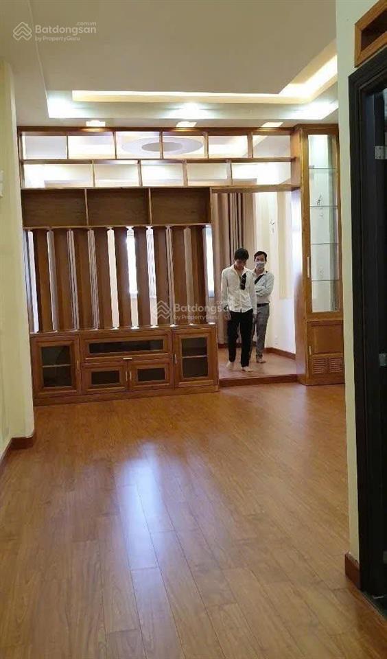 Giá tốt 52triệu  cho thuê nhà 520 nguyễn chí thanh, quận 10  6 tầng, dt 4x20m